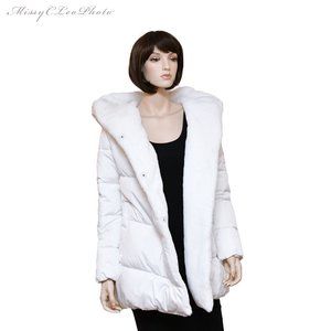 BCBGMAXAZRIA Hooded Faux Fur Lined White Puffer Coat Women's Size Small